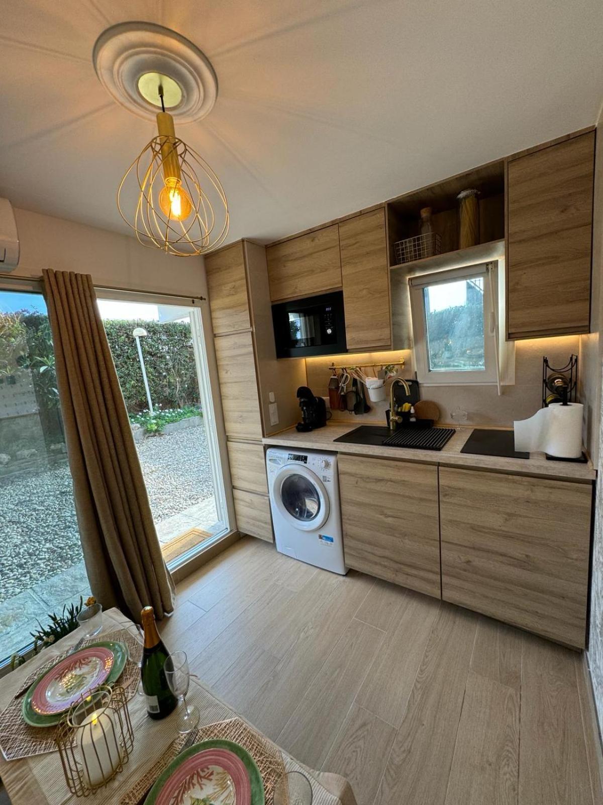 The Mini Apartment Castelldefels Exterior photo
